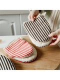 Heat-Resistant Cotton Oven Gloves
Heat-Resistant Cotton Oven Gloves – Kitchen Baking & Cooking Gloves