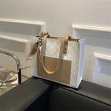 Fashion Tote Bag – Stylish & Spacious Everyday Handbag