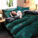Weaver Brand Luxury Velvet Duvet Bedding Set – 6×7