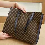 Soft Leather Tote Bag – Stylish & Versatile.